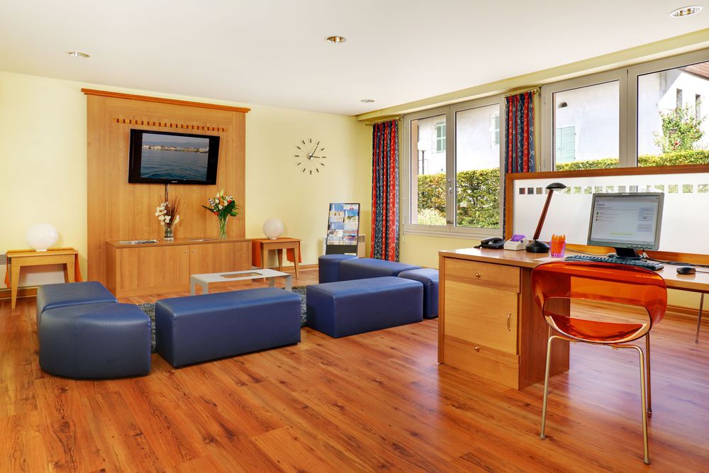 Citadines Geneve Ferney Voltaire Aparthotel Room photo
