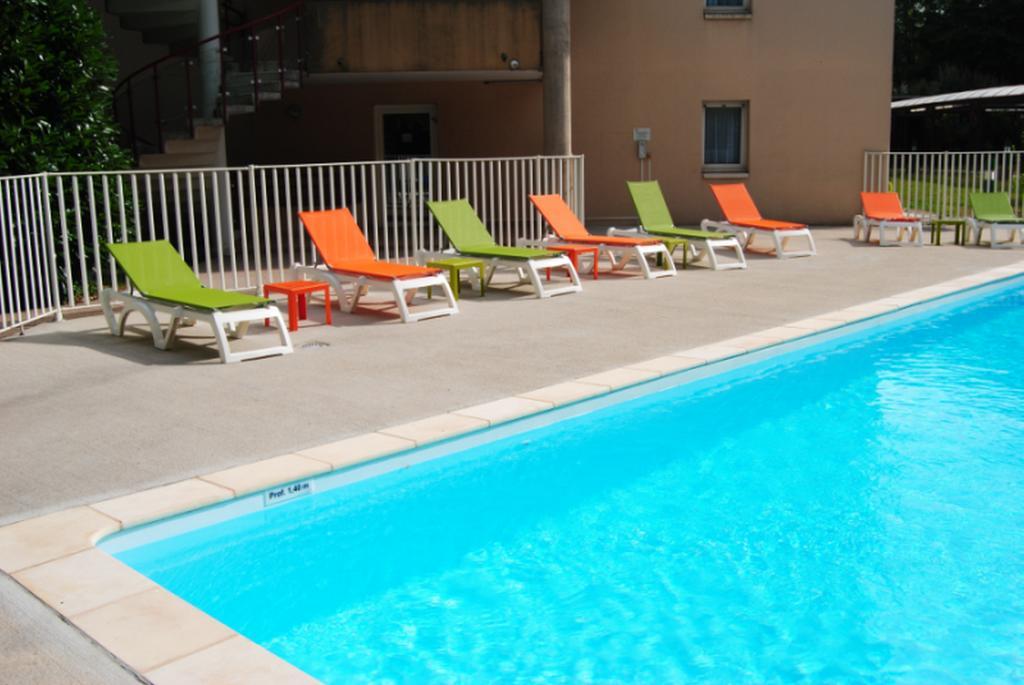 Citadines Geneve Ferney Voltaire Aparthotel Exterior photo