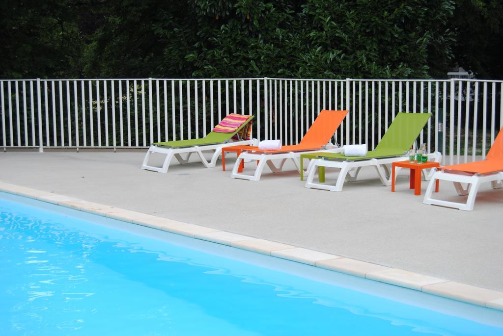Citadines Geneve Ferney Voltaire Aparthotel Exterior photo