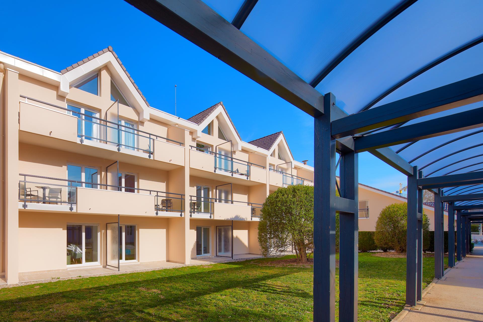 Citadines Geneve Ferney Voltaire Aparthotel Exterior photo