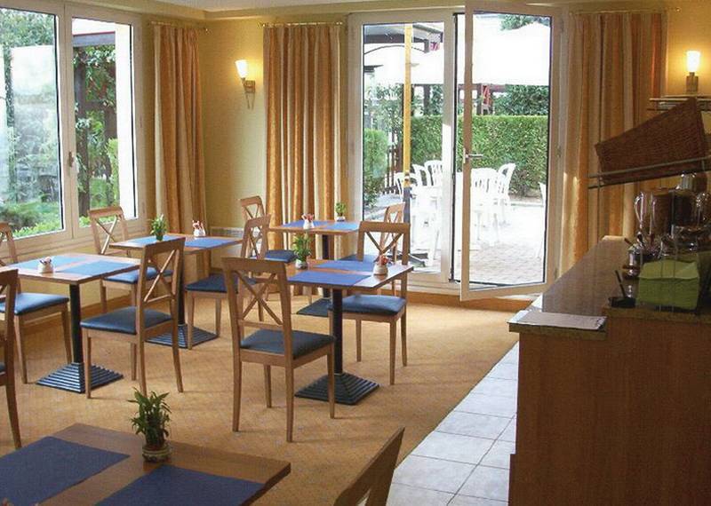Citadines Geneve Ferney Voltaire Aparthotel Restaurant photo